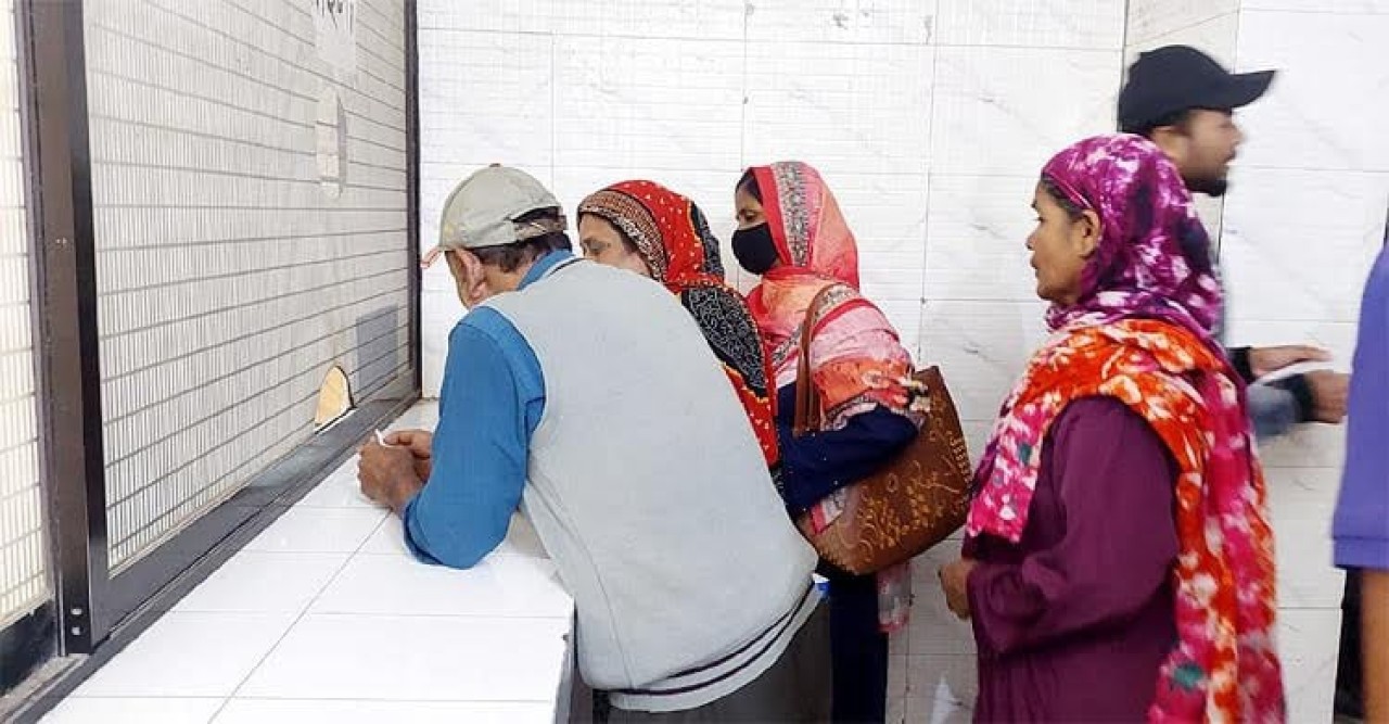 কুষ্টিয়া জেনারেল হাসপাতাল ওষুধসহ চিকিৎসা সরঞ্জাম সংকট