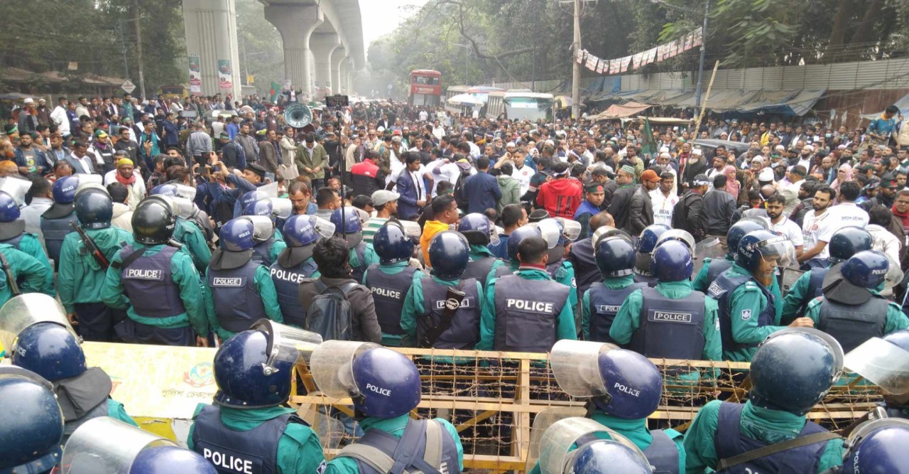 বিডিআরের ‘নিরপরাধ’ সদস্যদের মুক্তির দাবিতে পদযাত্রায় পুলিশের বাধা